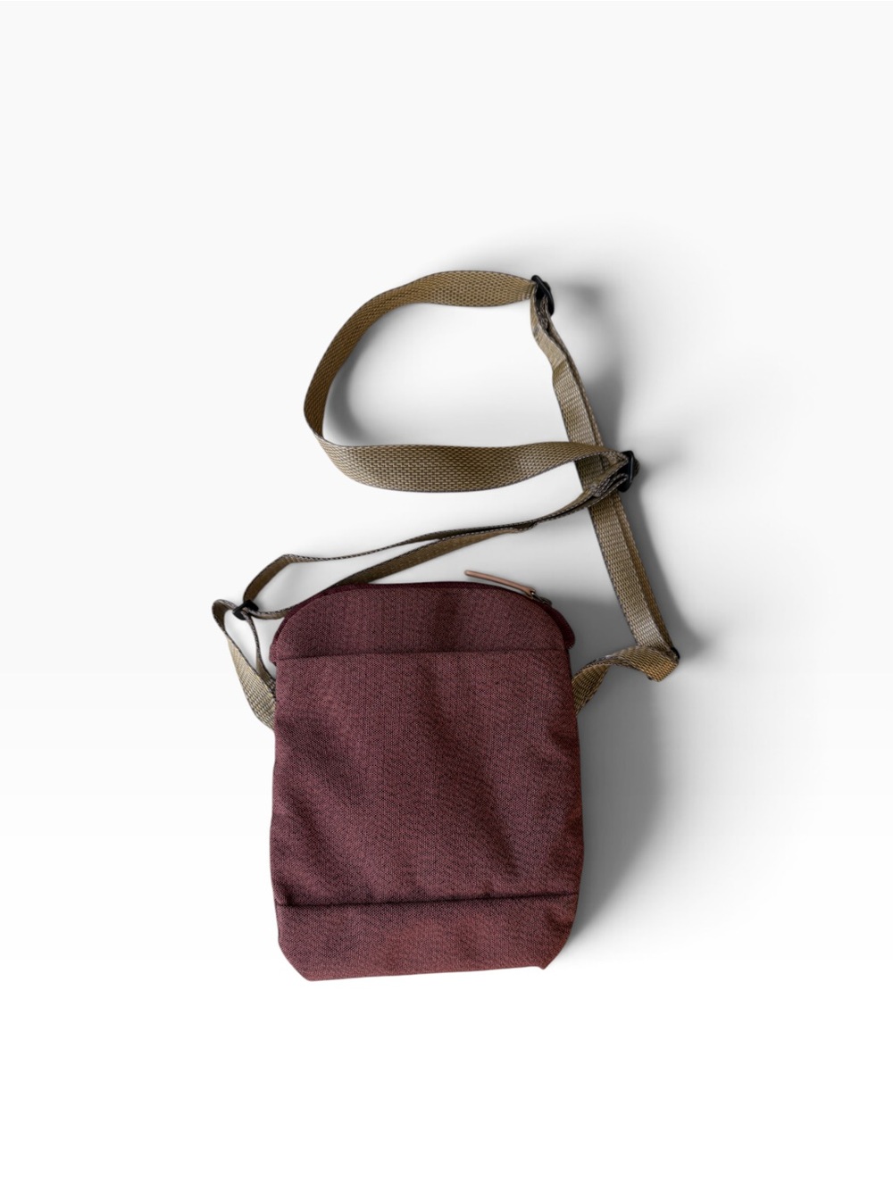 Bellroy 8”x6” Crossbody City Pouch purse, Burgundy Fabric and Leather Trim - Picture 7 of 11